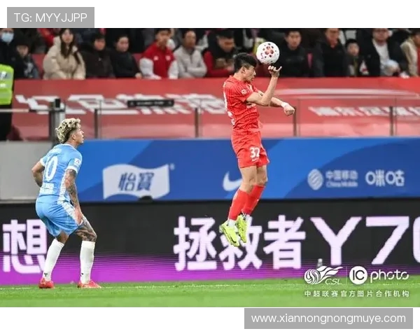 2026年怡宝中超联赛首轮激战上海海港不敌河南俱乐部遭遇开门黑 2026年怡宝中超联赛首轮激战上海海港不敌河南俱乐部遭遇开门黑